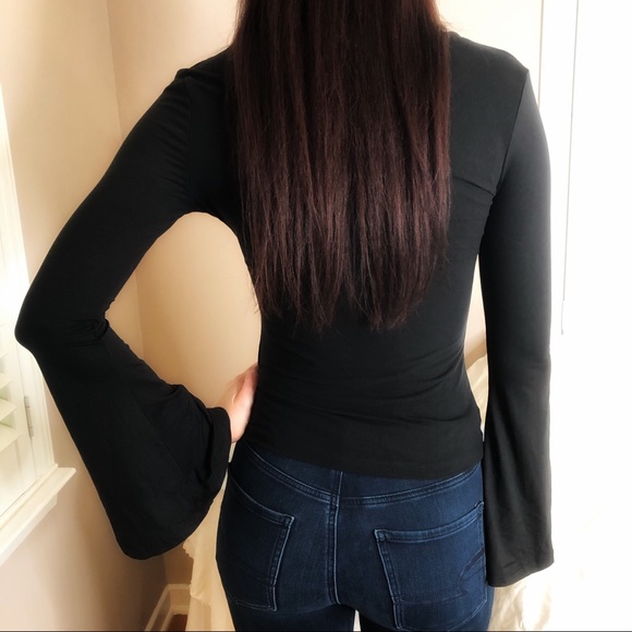 Solddd Outtt - Picture 3 of 3